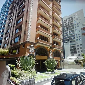 Aaa, Jacuzzi, Wifi, Cable, Internet, Malls, Cines, Transporte...todo A Pocos Pasos. Apartamento