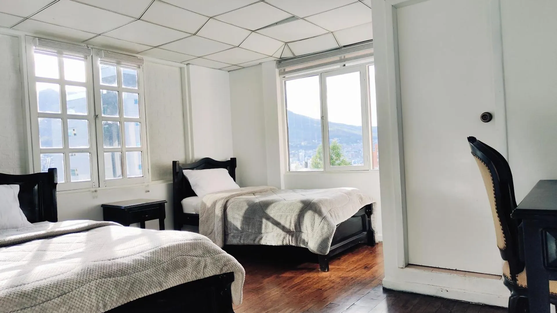 Hotel Muros Quito